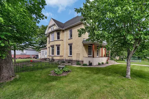 Exterior - 605 7th Ave N, Saint Cloud, MN 56303 photo 5 of 6