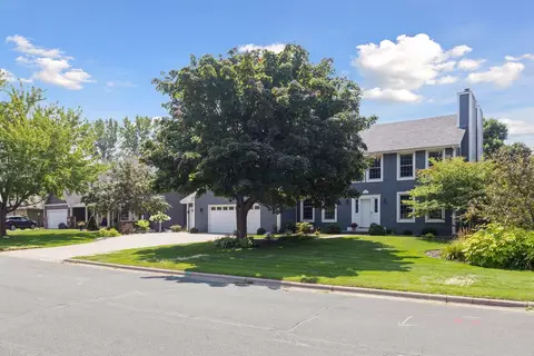 610 Watersedge Ter, Mendota Heights, MN 55120
