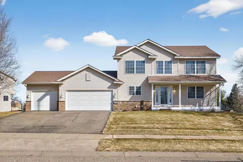 12188 Walnut Dr, Rogers, MN 55374