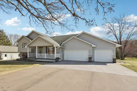 Exterior - 21506 Darsow Ave, Hampton, MN 55031 photo 5 of 14