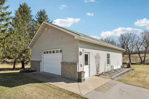 Exterior - 21506 Darsow Ave, Hampton, MN 55031 photo 7 of 14