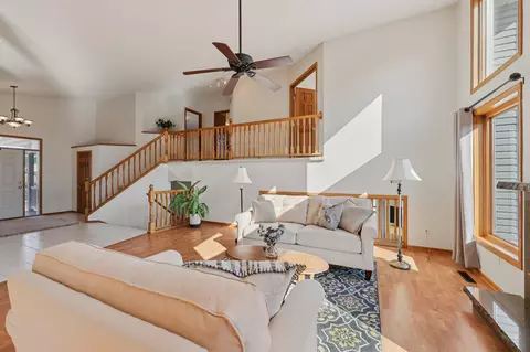 Living - 21506 Darsow Ave, Hampton, MN 55031 photo 2 of 9
