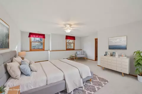 Bedroom - 21506 Darsow Ave, Hampton, MN 55031 photo 16 of 19