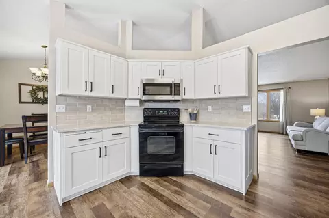 2819 33rd St S, Fargo, ND 58103 photo 8