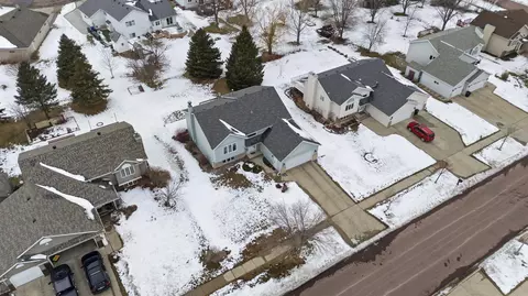 2819 33rd St S, Fargo, ND 58103 photo 43