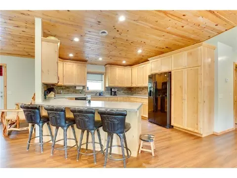 1389 Birch Cir NW, Baudette, MN 56623 photo 10