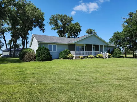 34907 790th Ave, Madelia, MN 56062