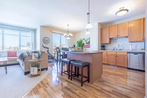 1070 Grandview Ct NE #304, Columbia Heights, MN 55421