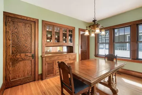 1236 Ashland Ave, Saint Paul, MN 55104