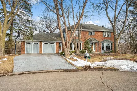 12050 48th Ave N, Plymouth, MN 55442