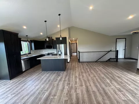 L2 B1 Viking Boulevard Ne, East Bethel, MN 55011