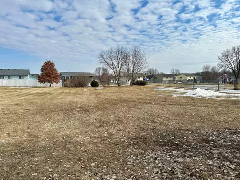 tbd 6th Ave SW, Isanti, MN 55040