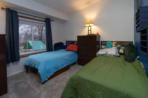 Bedroom - 3919 Princeton Trl, Eagan, MN 55123 photo 4 of 7