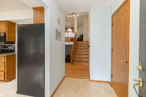 Entry Way - 3919 Princeton Trl, Eagan, MN 55123 photo 1 of 5