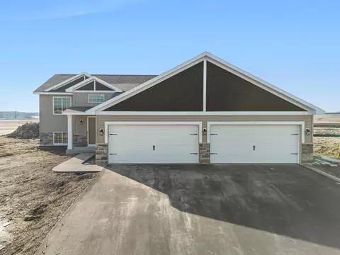 1003 Misty Meadow Blvd, Buffalo, MN 55313