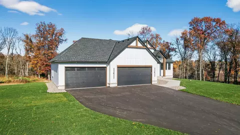 18 Nnn Harpers St NE, East Bethel, MN 55092