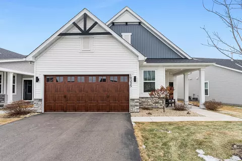 10225 Ironwood Ln, Rogers, MN 55374