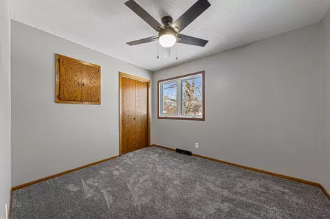 Bedroom - 22 Mitchell Dr, Faribault, MN 55021 photo 6 of 10