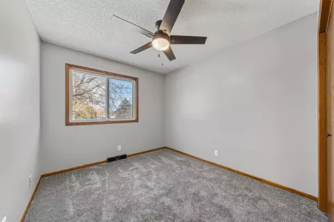 Bedroom - 22 Mitchell Dr, Faribault, MN 55021 photo 4 of 10