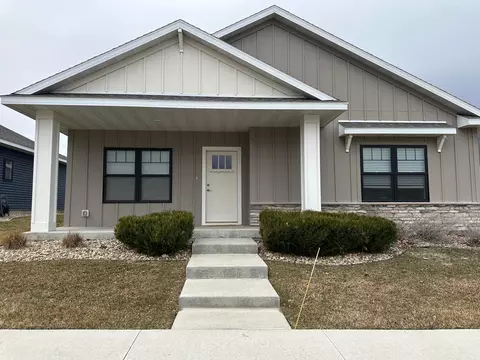 5683 Harvest Moon Blvd NW, Rochester, MN 55901