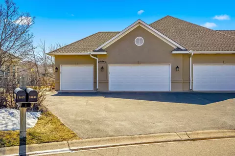 18045 39th Pl N, Plymouth, MN 55446