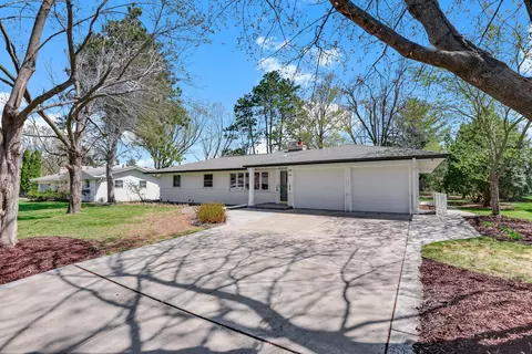 220 Rice Creek Ter NE, Fridley, MN 55432