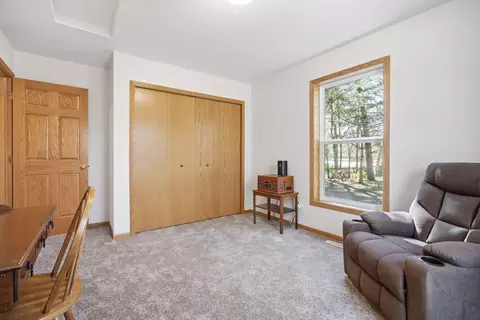 Bedroom - 4480 Watertown Rd, Maple Plain, MN 55359 photo 5 of 7