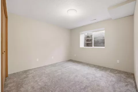 Bedroom - 4480 Watertown Rd, Maple Plain, MN 55359 photo 6 of 7