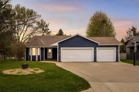 9642 Lakeside Trl, Champlin, MN 55316
