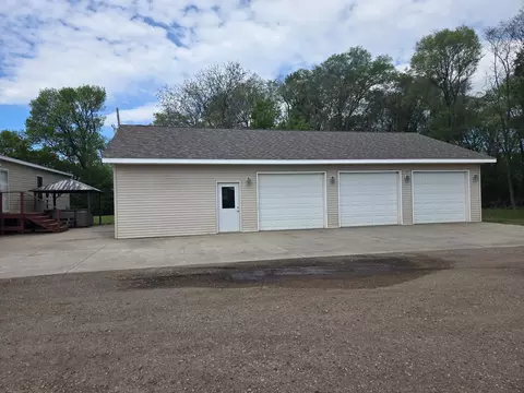 14010 10th St SE, Raymond, MN 56282