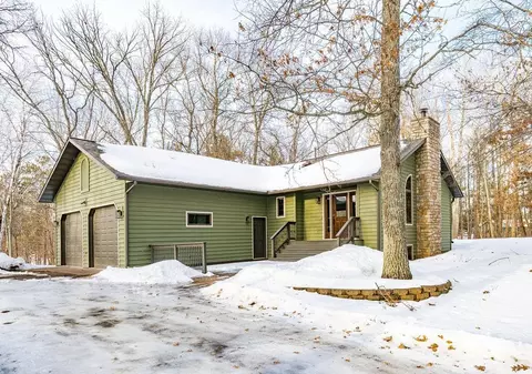 34585 Settlers Pond Dr, Sturgeon Lake, MN 55783