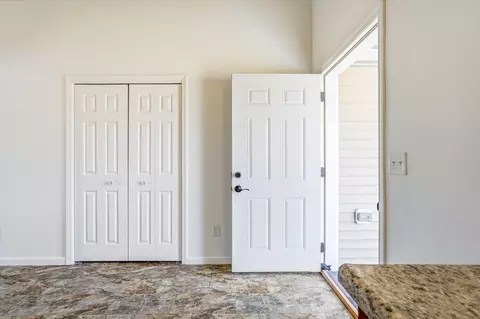 405 E Cheyenne St, Roberts, WI 54023 photo 7