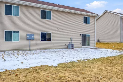 405 E Cheyenne St, Roberts, WI 54023 photo 35