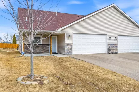 405 E Cheyenne St, Roberts, WI 54023 photo 3