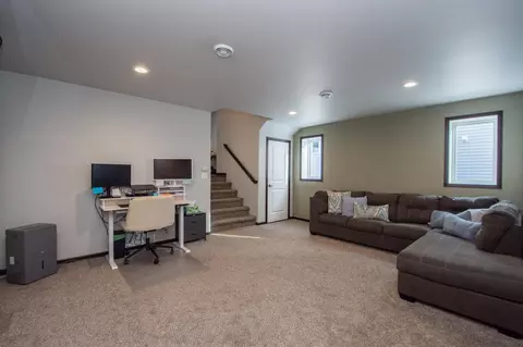 319 6th St E, Horace, ND 58047 photo 41