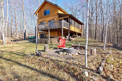 n8065 Wolf Lane, Hayward, WI 54843