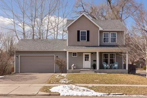 4553 Yates Ave N, Crystal, MN 55422