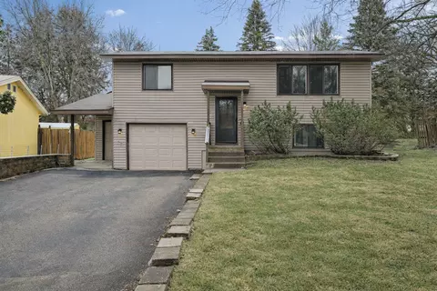 923 123rd Ln NW, Coon Rapids, MN 55448