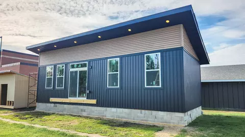 801 17th Ave N, Fargo, ND 58102