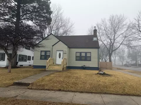 1300 7th Ave, Worthington, MN 56187