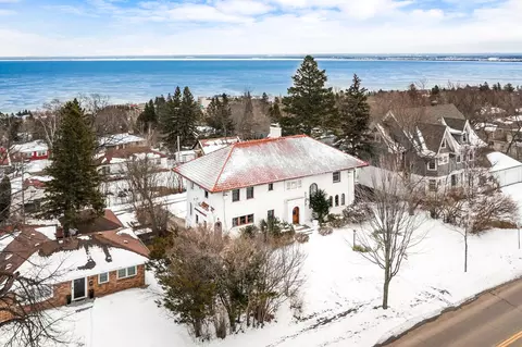 View/Area - 2514 E Superior St, Duluth, MN 55812 photo 4 of 16