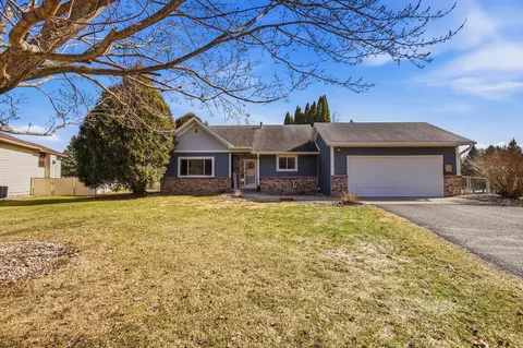Exterior - 1066 Tiffany Pl, Eagan, MN 55123 photo 9 of 11