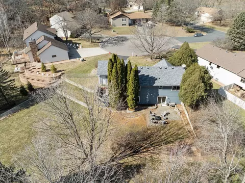 View/Area - 1066 Tiffany Pl, Eagan, MN 55123 photo 1 of 8