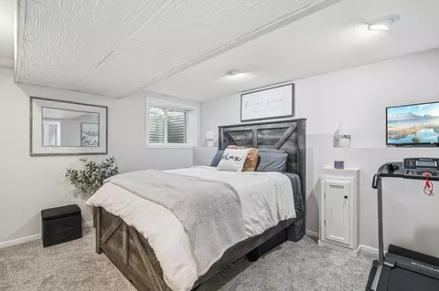 Bedroom - 1066 Tiffany Pl, Eagan, MN 55123 photo 6 of 8