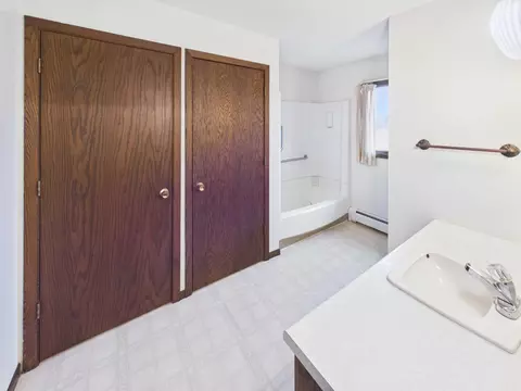 Bath - 27863 Jerboa Ln, Cold Spring, MN 56320 photo 1 of 6