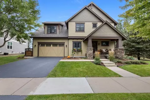 16958 Dynamic Dr, Lakeville, MN 55044