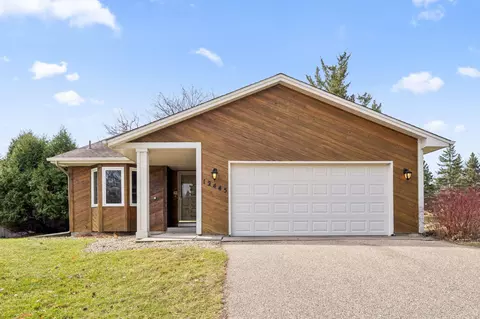 12445 50th Ave N, Plymouth, MN 55442