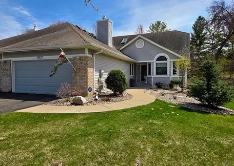 19927 Waterford Ct, Excelsior, MN 55331