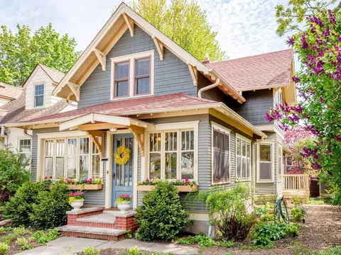 1284 Eleanor Ave, Saint Paul, MN 55116