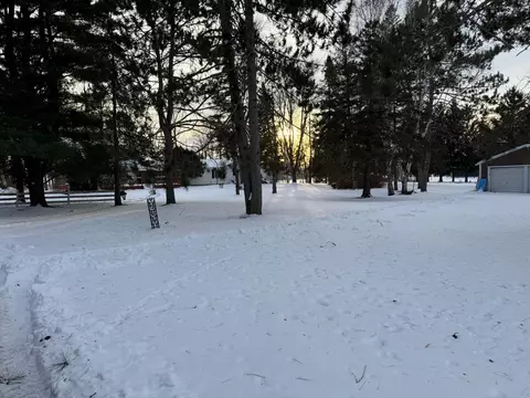1509 8 34 St, Almena, WI 54805